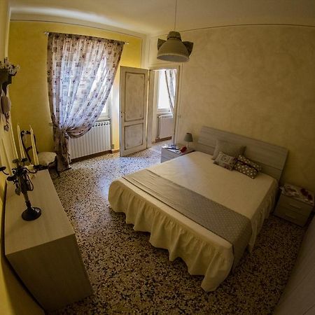 Вилла Casa Vacanze Il Redo Marliana Экстерьер фото